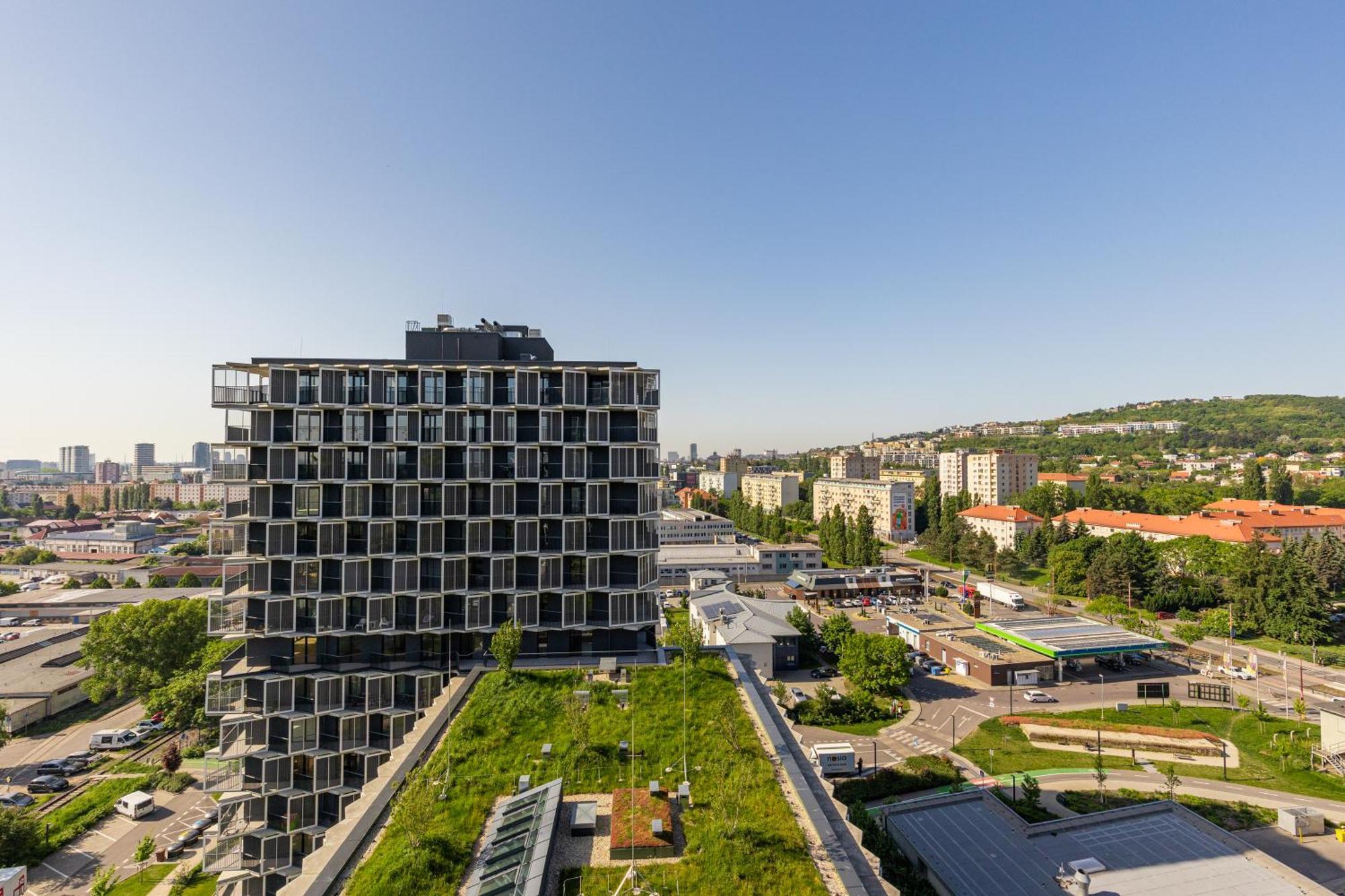Bnb Slovakia Guthaus 64D Bratislava Exteriör bild
