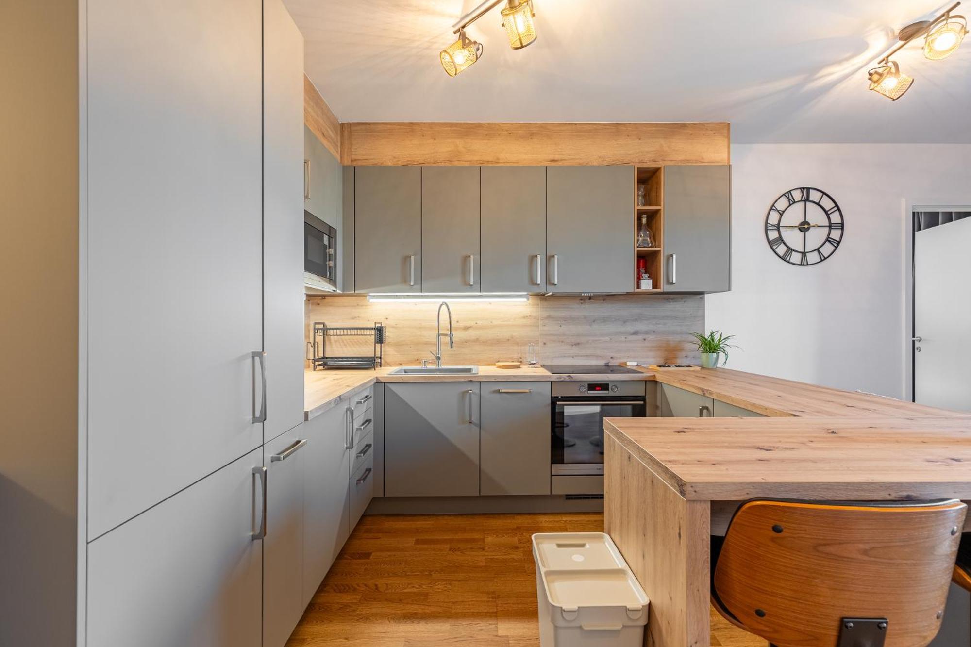 Bnb Slovakia Guthaus 64D Bratislava Exteriör bild